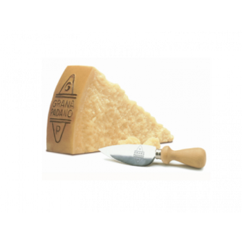 Сир Grana Padano (шматок від 500г)